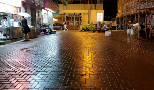 徹底清理垃圾及清洗地面5