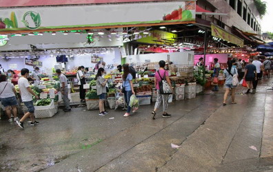 龍豐花園外的公眾地方(現在的狀況)1