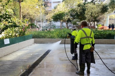 清洗附近的公眾地方